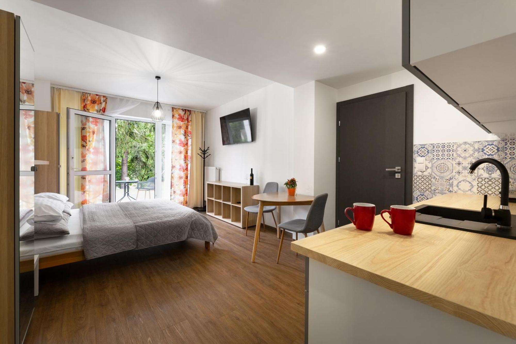 Apartamenty Wczasowa - Komfort Z Narciarnia Kudowa-Zdrój Rom bilde