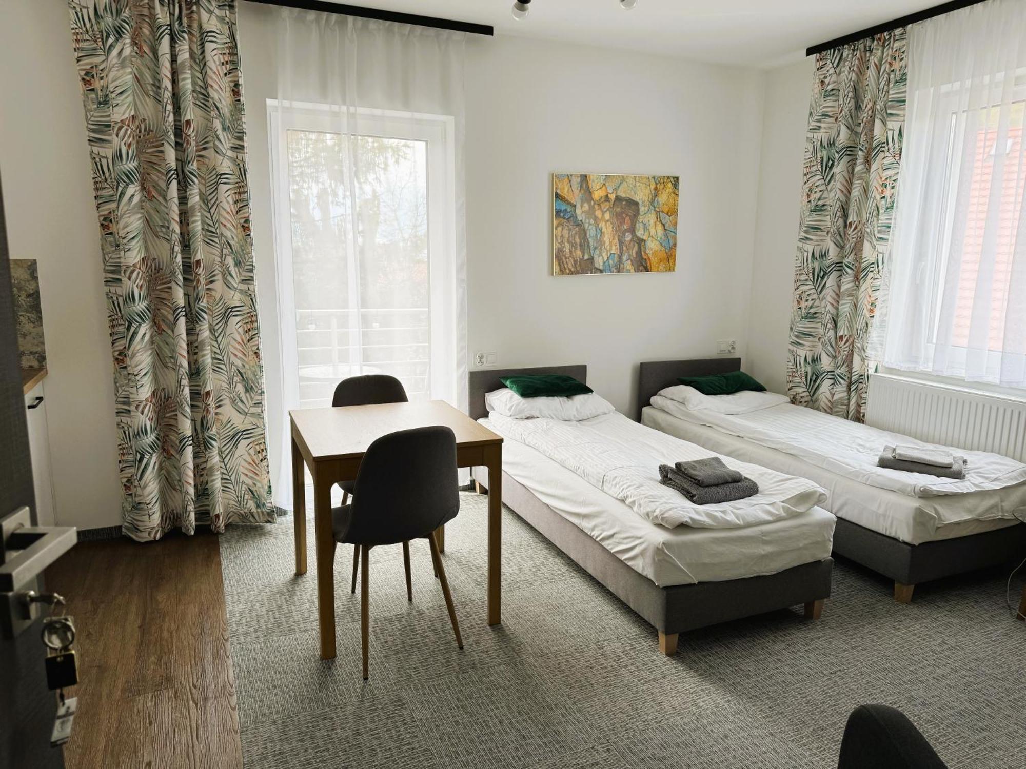 Apartamenty Wczasowa - Komfort Z Narciarnia Kudowa-Zdrój Eksteriør bilde